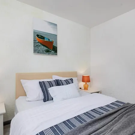 Holiday home Stunning In With 4 Bedrooms And Wifi