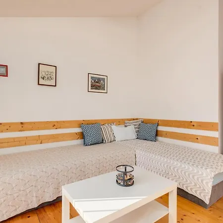Stunning In With 4 Bedrooms And Wifi * Pinezići